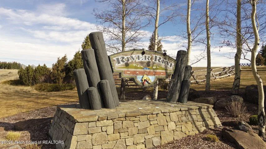 9035 RIVER RIM RANCH Road, Tetonia, ID 83452