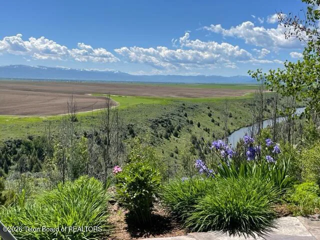 9595 RIVER RIM Road, Tetonia, ID 83452