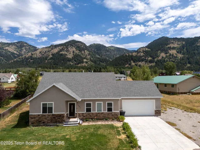 321 ALTA DRIVE, Star Valley Ranch, WY 83127