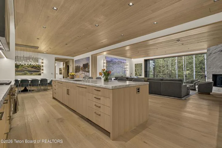 3355 CODY Lane 710, Teton Village, WY 83025