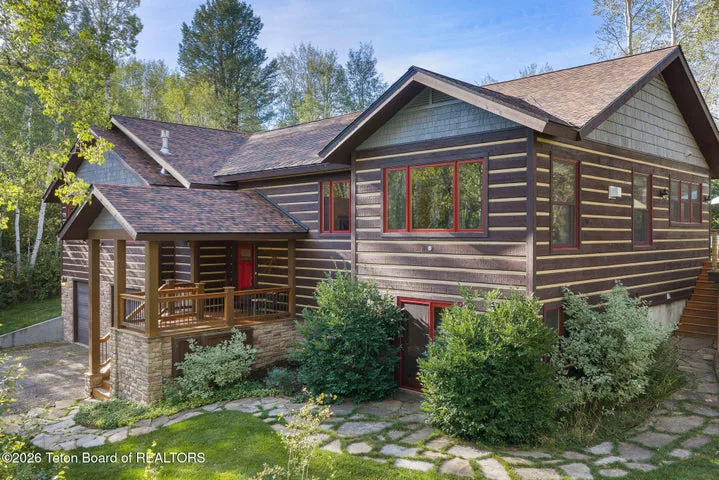 644 ASPEN HILL Drive, Alpine, WY 83128