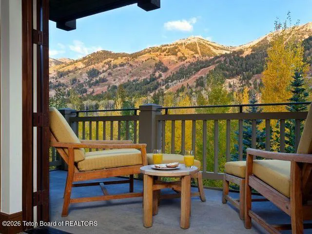 7680 GRANITE LOOP Road 655, Teton Village, WY 83025