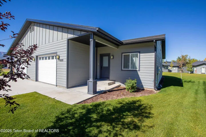 275 RIVER CIRCLE VIEW 2, Alpine, WY 83128