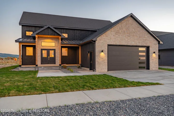 1101 IROQUOIS Avenue, Driggs, ID 83422