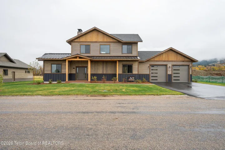 122 CHRISTOPHER Street, Victor, ID 83455