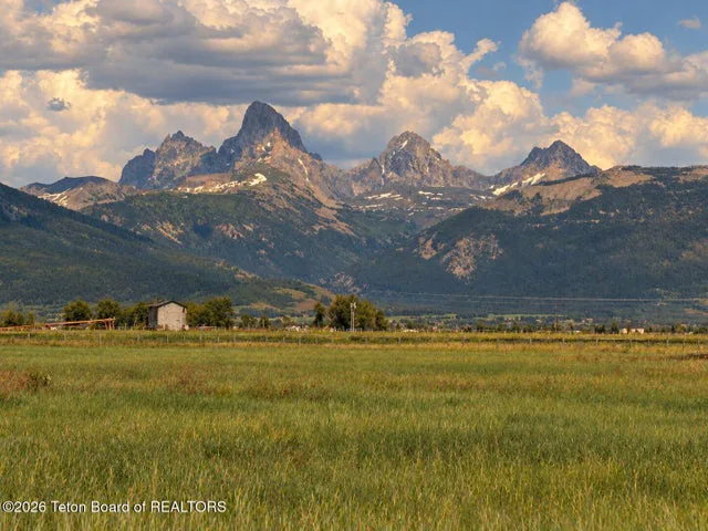 L4 TAILS DOWN RD, Tetonia, ID 83452